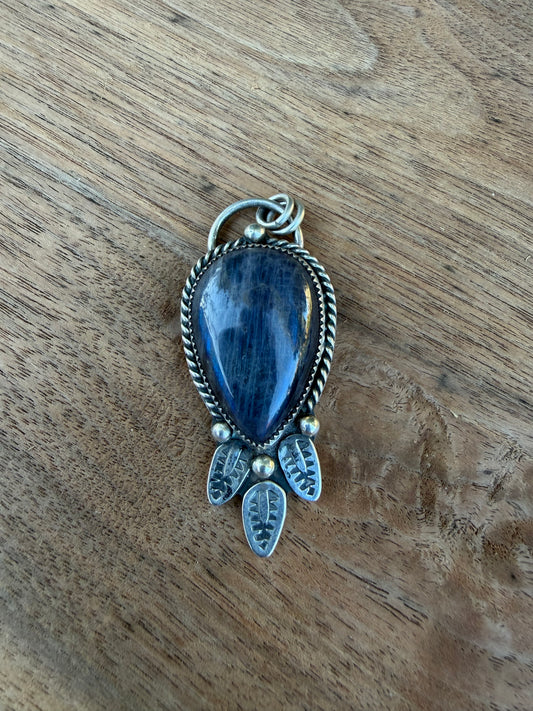 Sterling Silver and Labradorite Dream Catcher Pendant